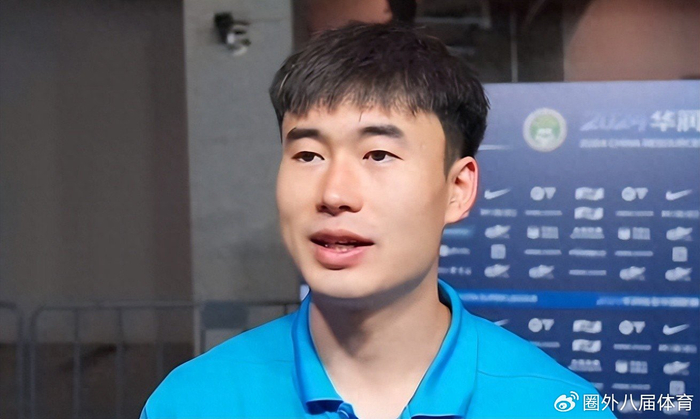 邓涵文在三镇表现不俗，如今在新东家却迷失，进球和助攻数据挂零|中超|云南|云南玉昆|武汉三镇|俱乐部_新浪体育_新浪新闻